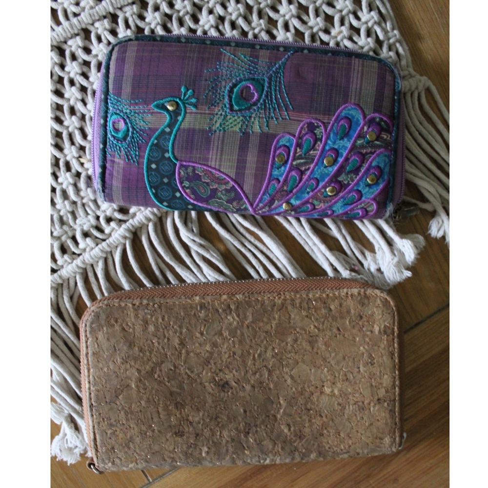 (2) Preowned Wallets Peacock Plaid Karma and Thirty One Textured Cork